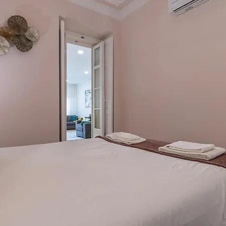 Apartamento Moderno Com Terraco Lisbon Exterior photo