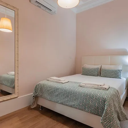 Apartamento Moderno Com Terraco Lisbon Exterior photo