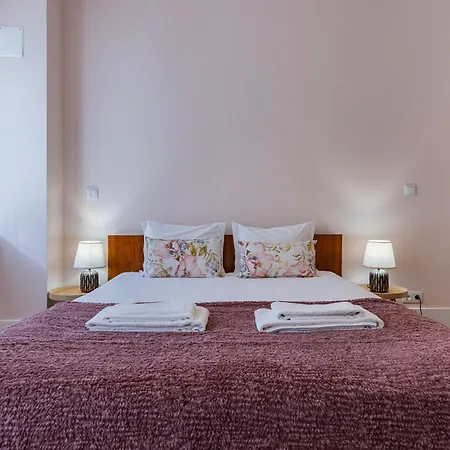 Apartamento Moderno Com Terraco Lisbon Exterior photo